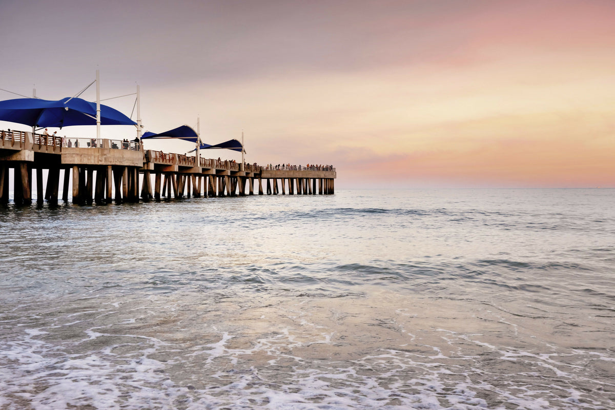 Florida, South Florida, Pompano Beach, Pier – A Dramatic View