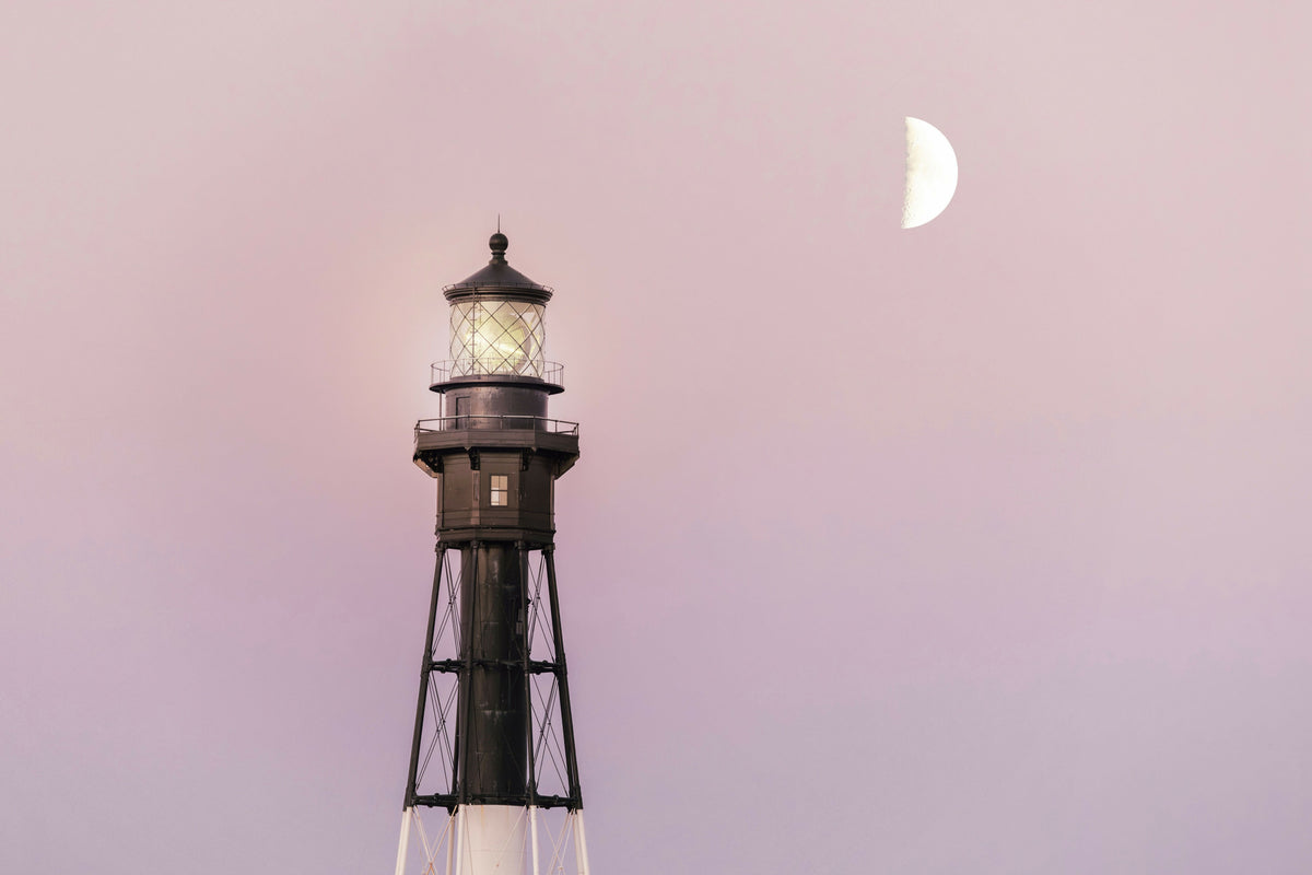 Florida, South Florida, Hillsboro Beach, Hillsboro Inlet Lighthouse – A Ethereal View