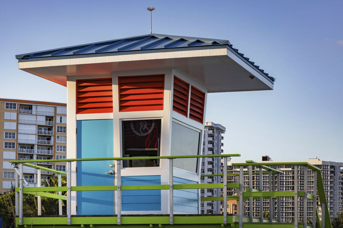 Florida, South Florida, Pompano Beach, Lifeguard House on the Beach – A Picturesque View