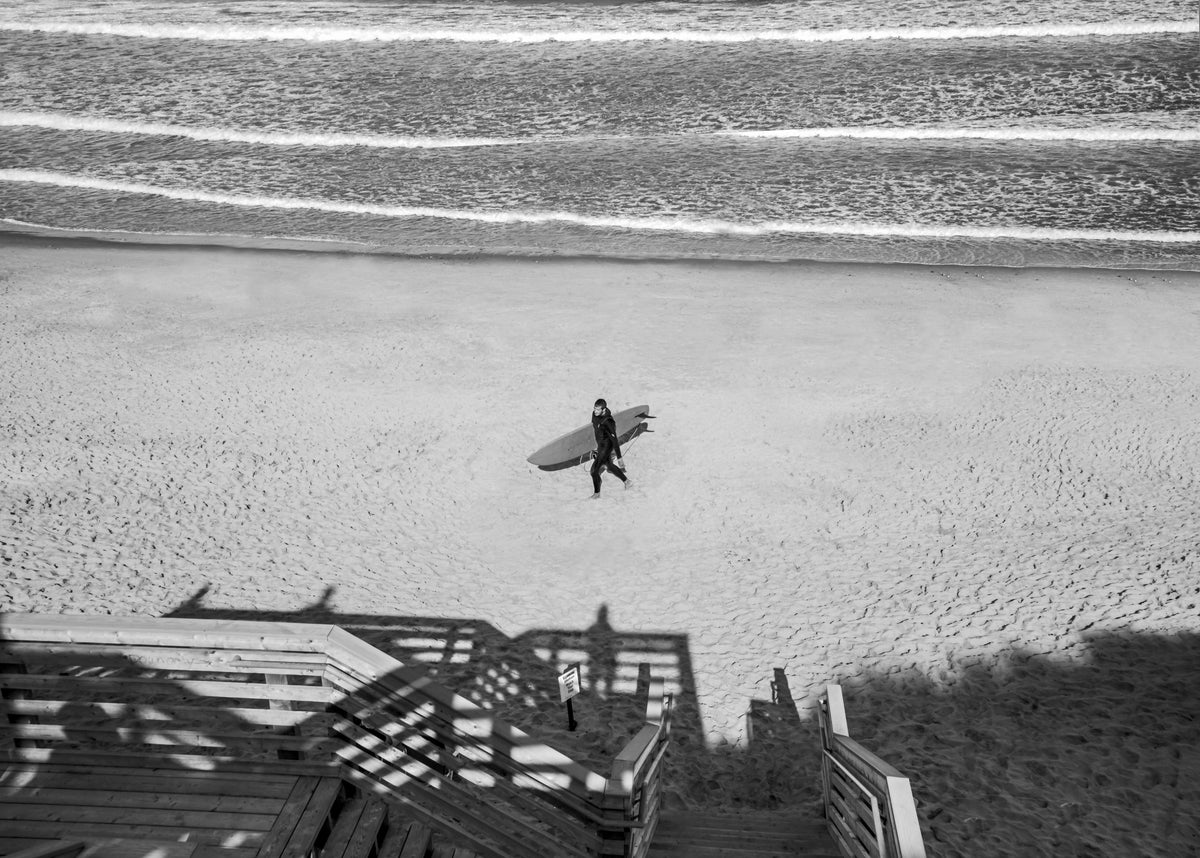 Massachusetts, Cape Cod National Seashore, Surfer on Marconi Beach