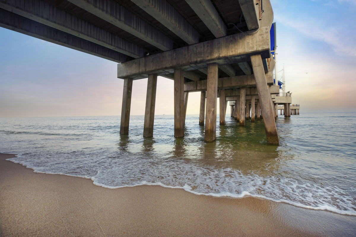 Florida, South Florida, Pompano Beach, Pier – A Tranquil View