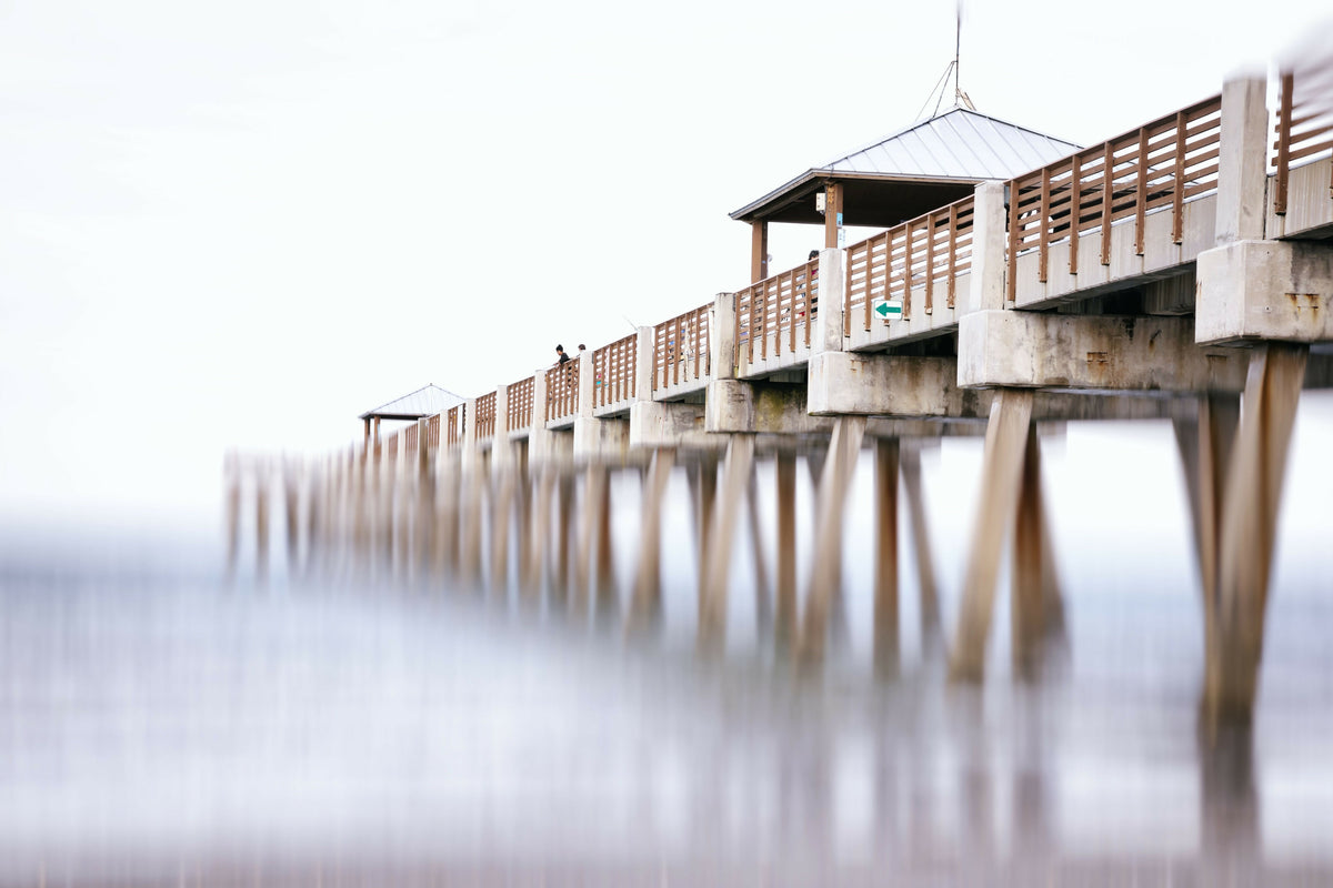 Florida, South Florida, Juno Beach Pier – A Dramatic View